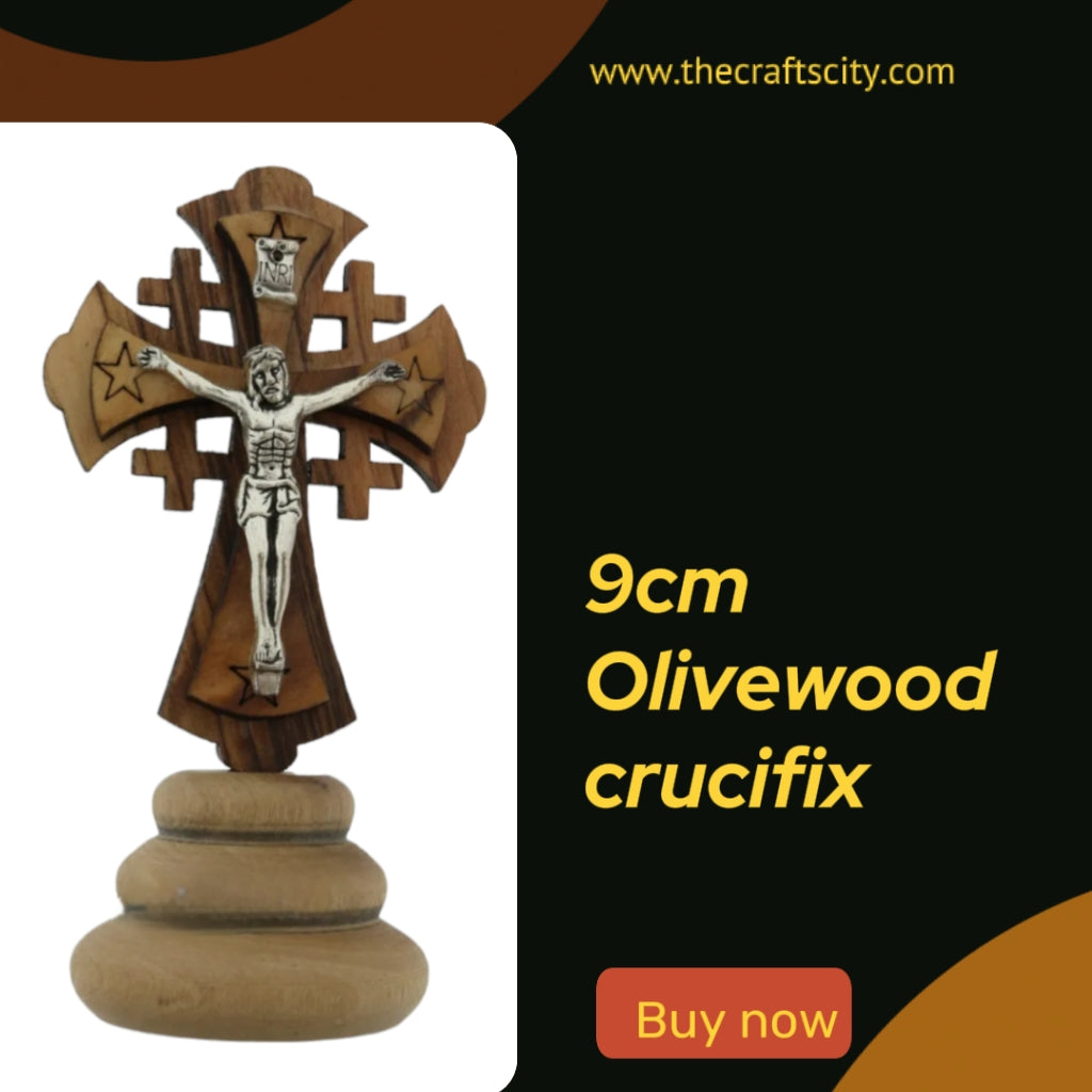 Crucifixo Miniatura de Oliveira (9cm) com Corpo de Estanho em Pedestal Redondo